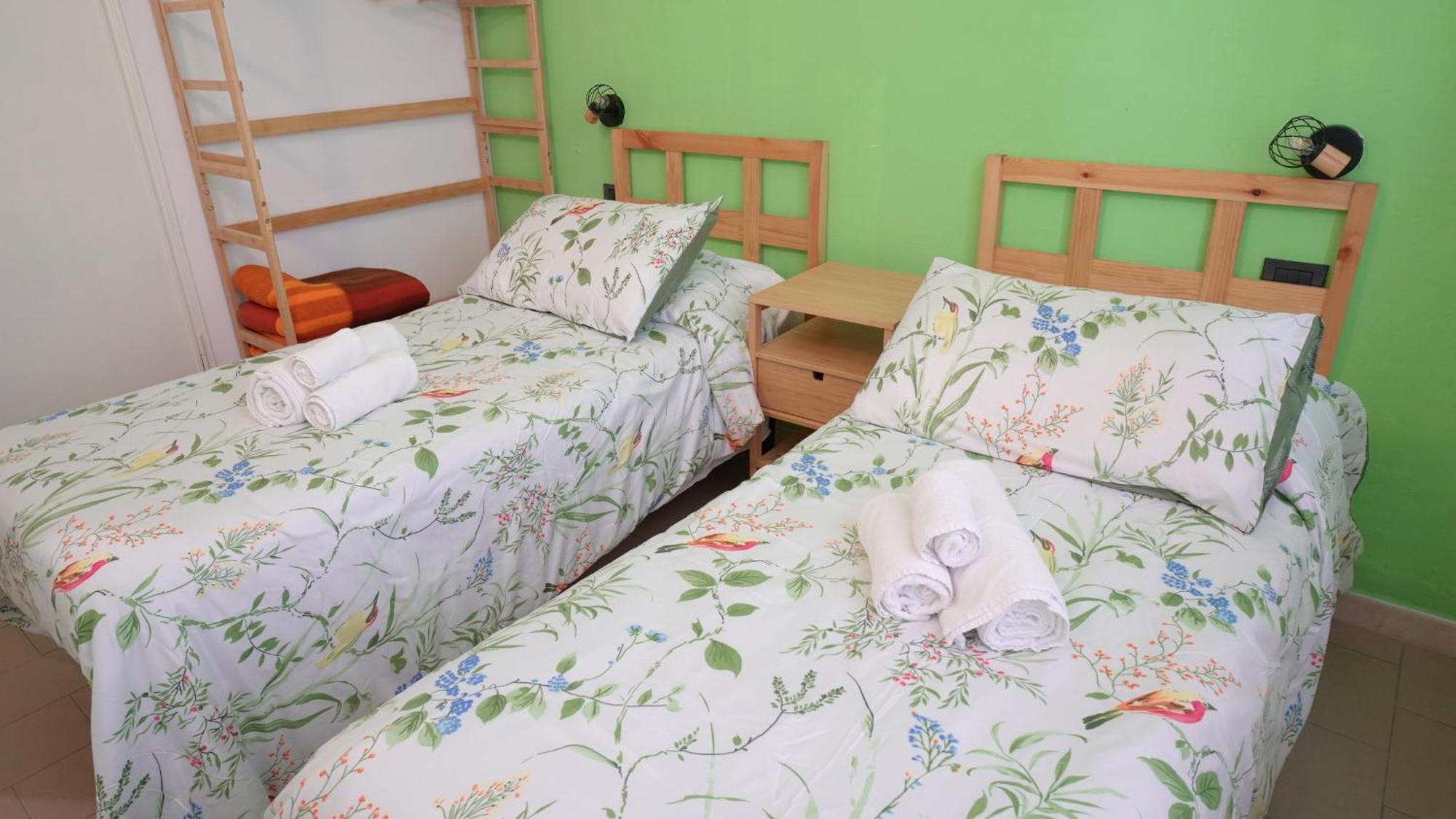 Bed and Breakfast A Casa Di Mario E Nene Виареджо Экстерьер фото